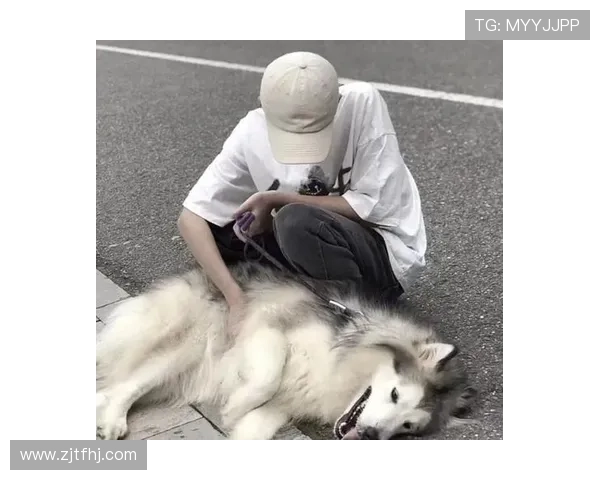 小众头像中的足球明星男生展现独特魅力与个性风采